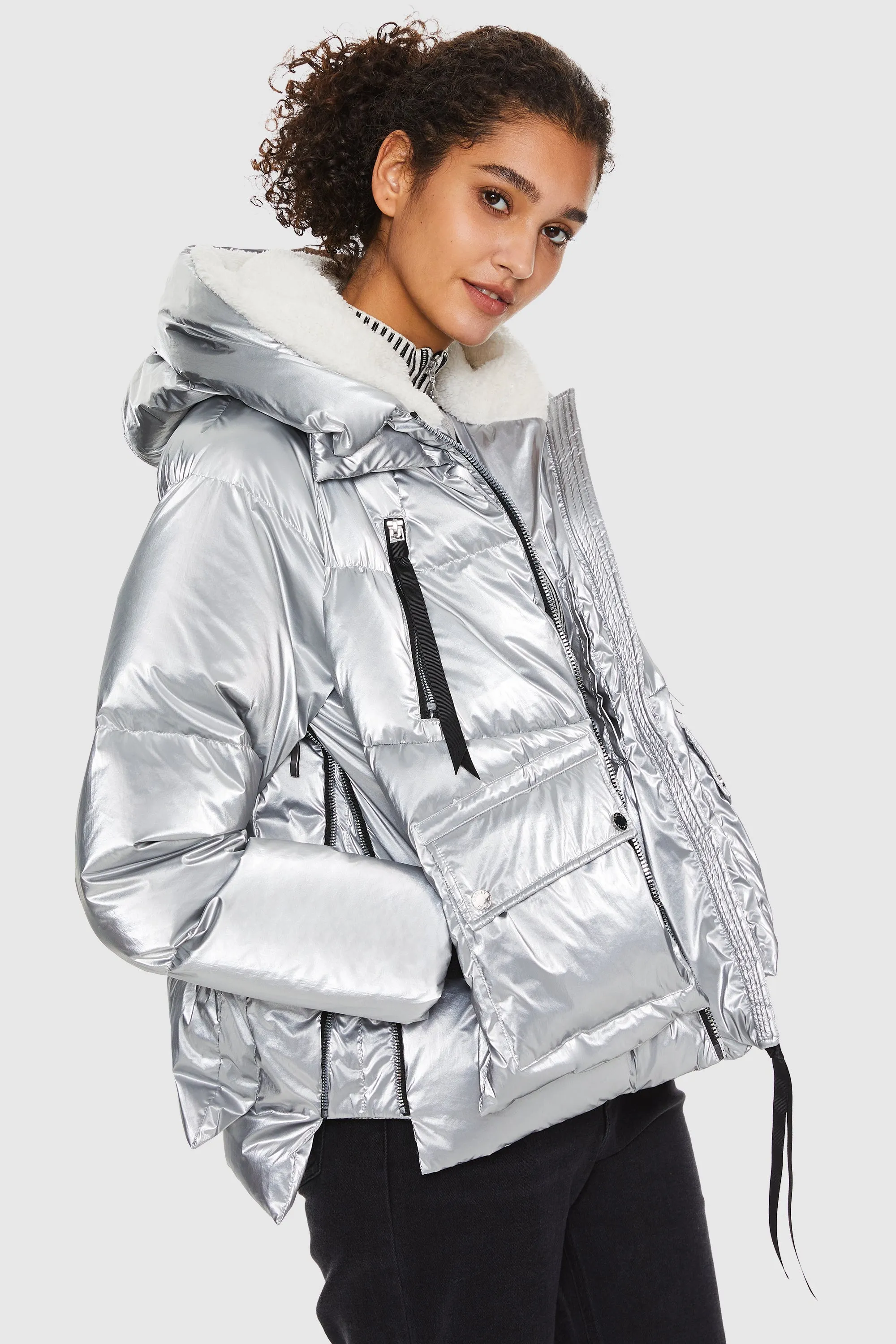 092 Cosmos Cropped Metallic Down Jacket