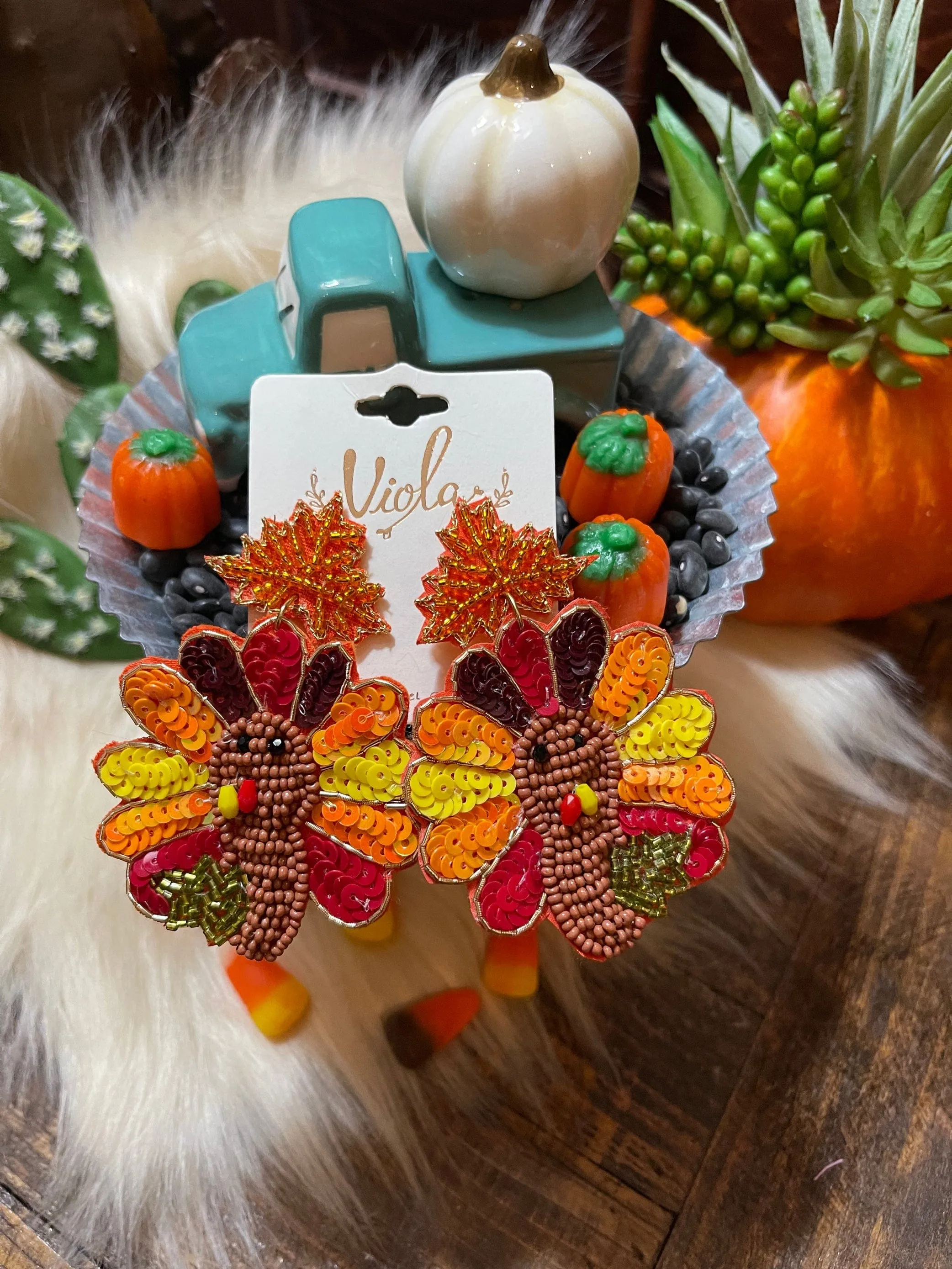 Beaded Halloween / FALL earrings  turkey