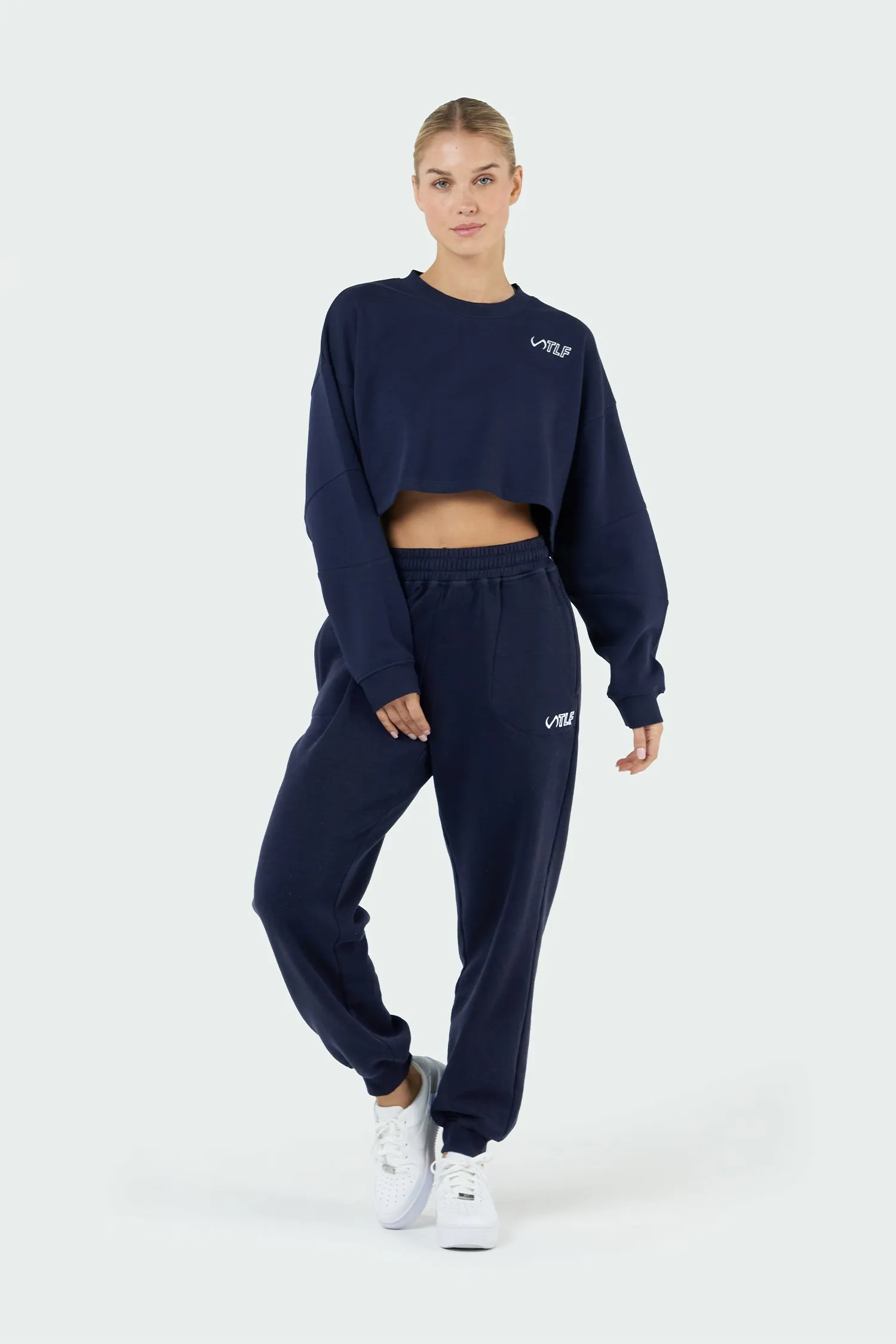 Chill Oversized Crop Sweatshirt