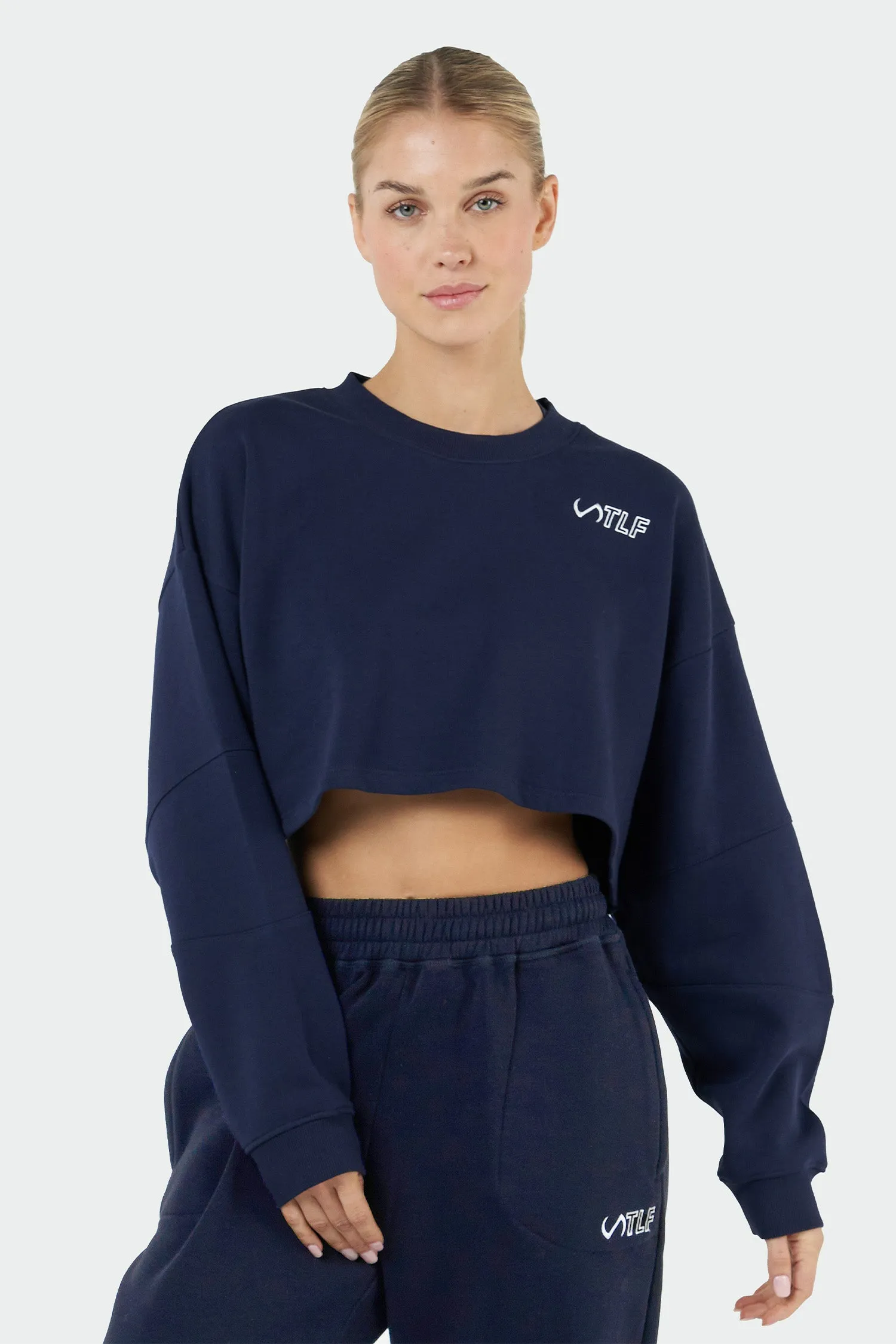 Chill Oversized Crop Sweatshirt