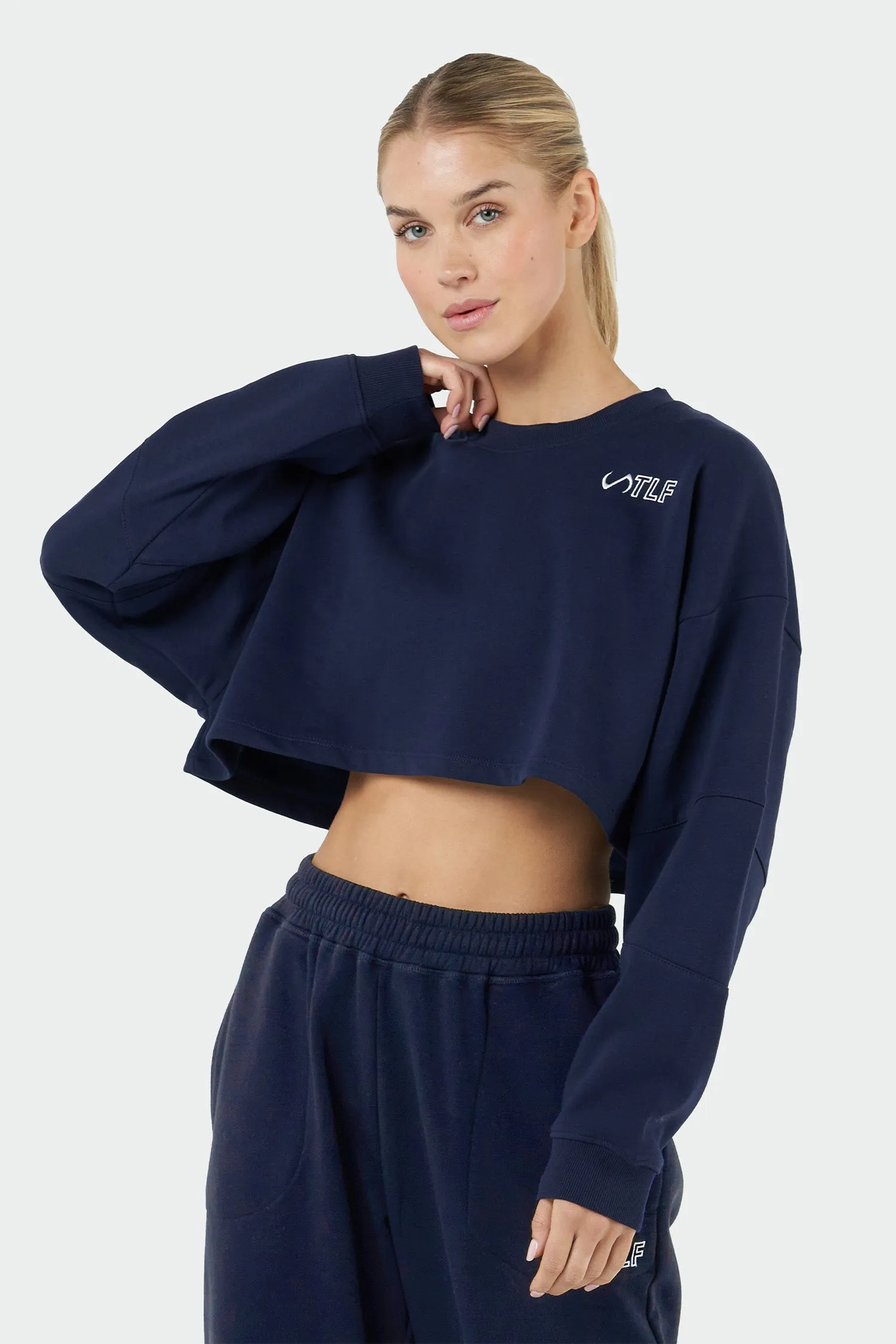 Chill Oversized Crop Sweatshirt