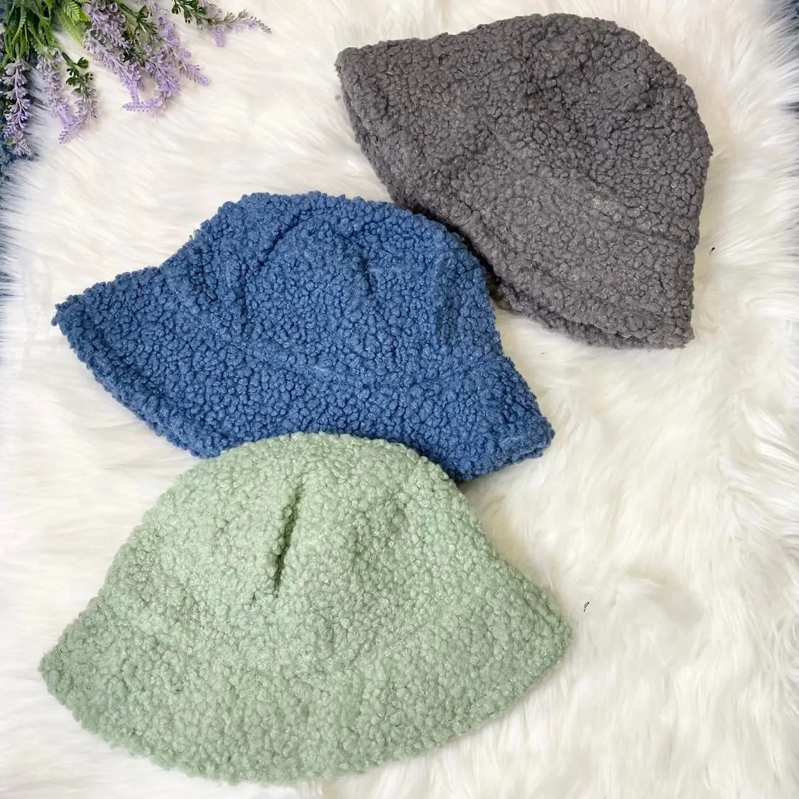 Fluffy Fall/Winter Bucket Hat