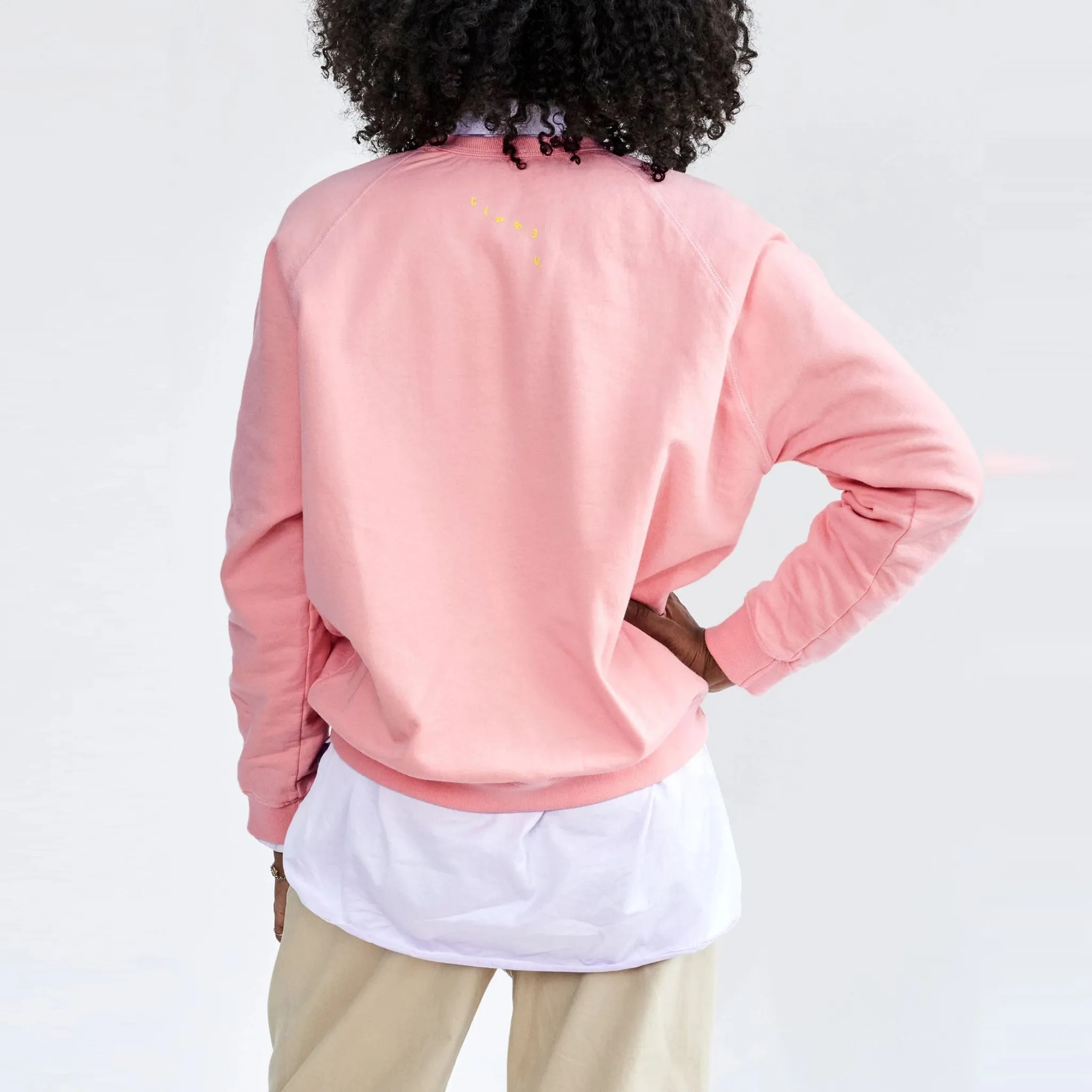 "Oui" Sweatshirt (Rose)